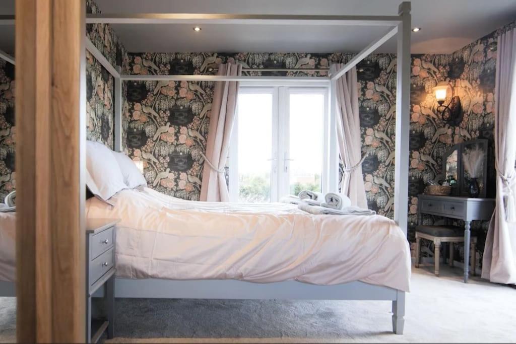 Wrentham Covehithe House-Coastal Luxury- Sleeps 12-With Huge Swimspa! מראה חיצוני תמונה