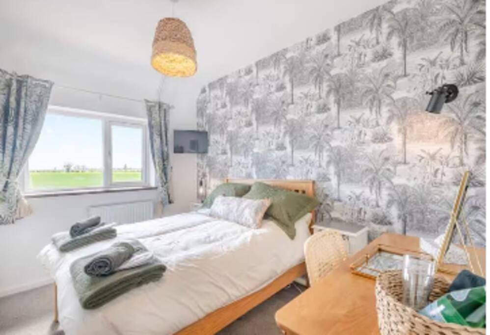 Wrentham Covehithe House-Coastal Luxury- Sleeps 12-With Huge Swimspa! מראה חיצוני תמונה