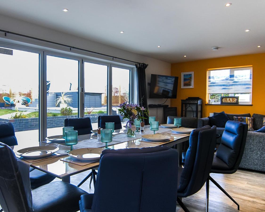 Wrentham Covehithe House-Coastal Luxury- Sleeps 12-With Huge Swimspa! מראה חיצוני תמונה