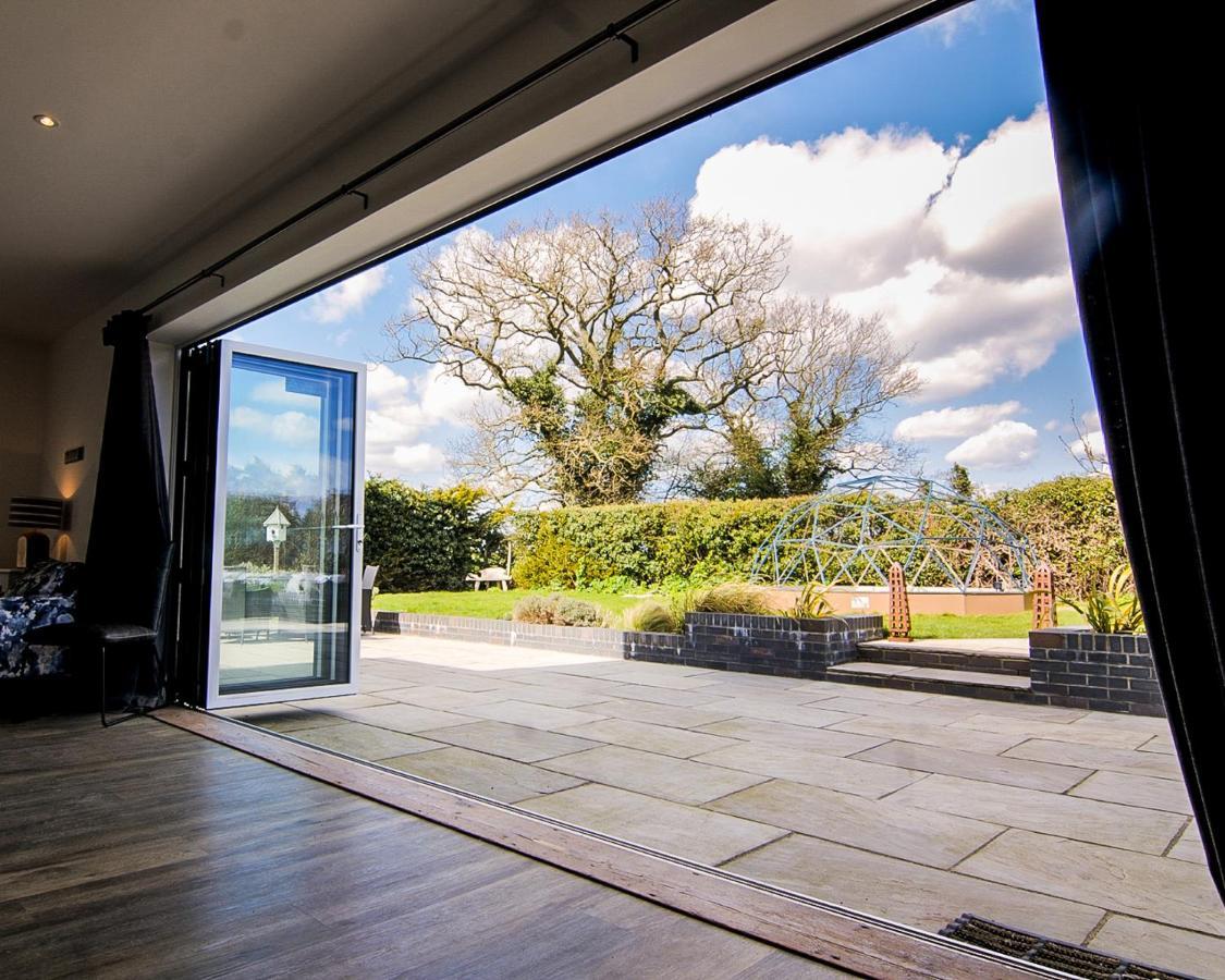 Wrentham Covehithe House-Coastal Luxury- Sleeps 12-With Huge Swimspa! מראה חיצוני תמונה